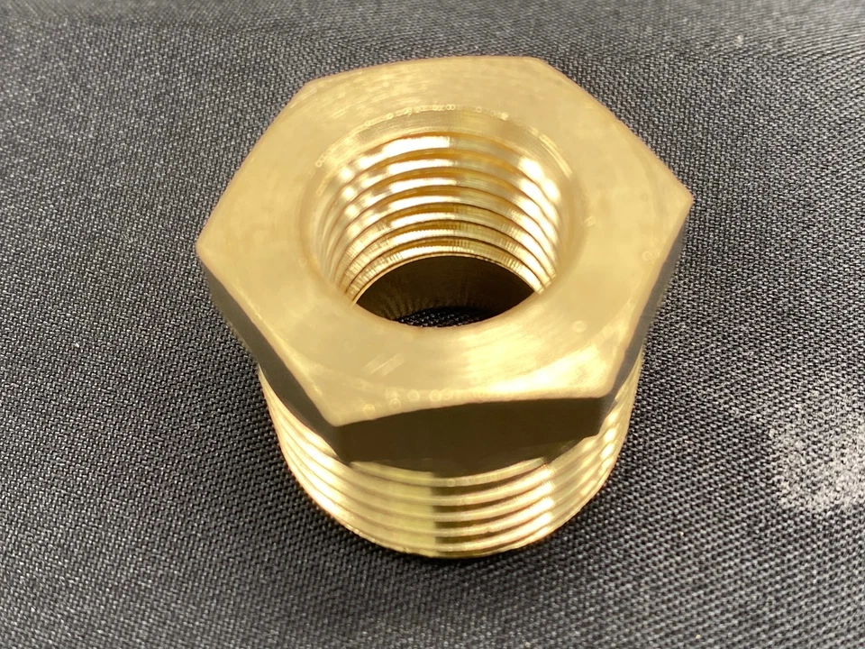 Hex Reducer Bushing 1/2" Male x 1/4" Female NPT Adapter Pipe Fitting Brass - Image 2 of 4