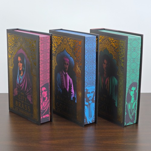 Bookish Box The Daevabad Trilogy SIGNED Exclusive Luxe Edition S.A. Chakraborty - Picture 10 of 10