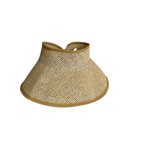 NEW! Super rare Wyeth pink straw bell hat NEW! Super rare Wyeth pink straw bell hat Hats main image 2