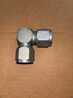 LENZ 3/4'' Tube Union Elbow