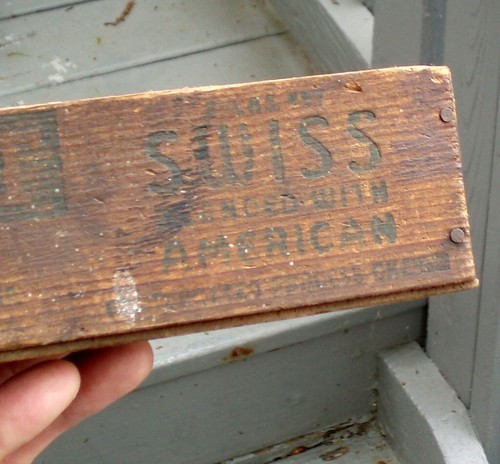 ANTIQUE KRAFT SWISS AMERICAN CHEESE WOOD BOX ADVERTISEMENT RUSTIC FARMHOUSE - Picture 3 of 19