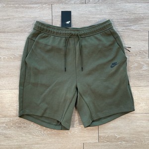 Nike Tech Cotton Shorts - Olive