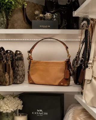 Vtg Coach  #7462 Hamptons Soho Leather Buckle Hobo Shoulder Bag Camel Tan 2004