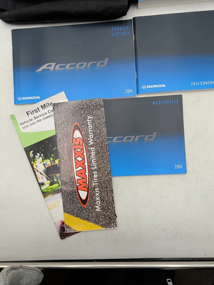 Honda Pilot 2014 juego manual del propietario con estuche Foto 3 de 4