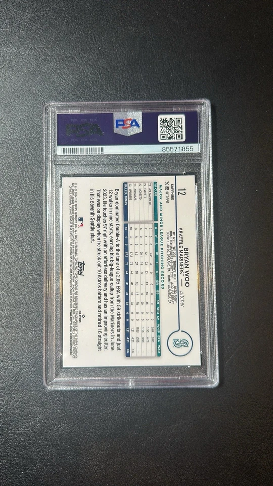 2024 Topps Chrome Sapphire Bryan Woo Auto PSA DNA #12 RC Rookie Mariners - Image 2 of 2