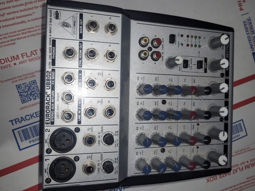 BEHRINGER EURORACK UB802 Mixer no adapter untested for parts or repair as is - Picture 7 of 7
