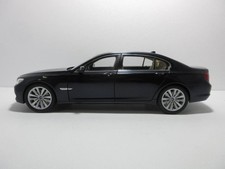 1/18  KYOSHO BMW 7 Series 750Li F02 Citrine Black 953033