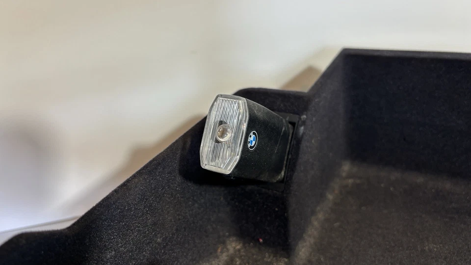 BMW E39 5-Series Sedan Black Glovebox with Latch 540i 528i530i 1997-2003 OEM - Image 3 of 4