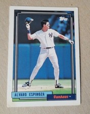1992 Topps New York Yankees Baseball Card #243 Alvaro Espinoza