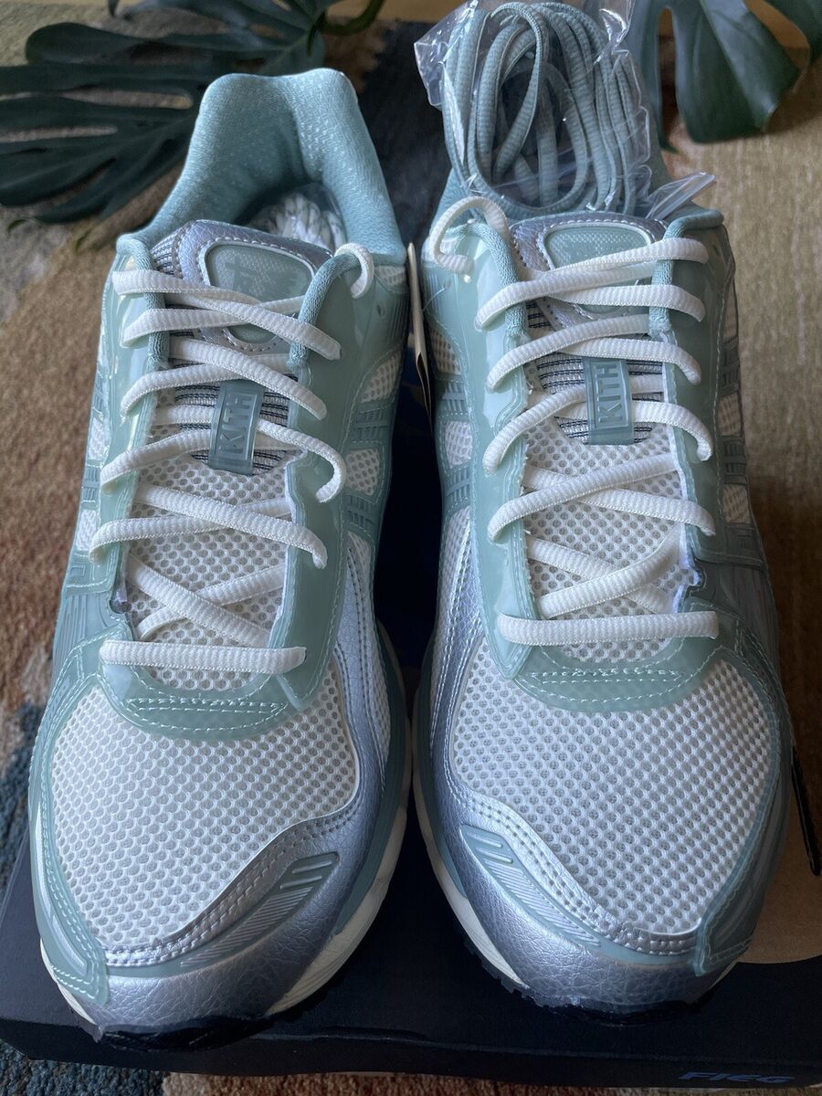 Size 11.5 KITH x ASICS GEL-Kayano 12.1 Sage Cream Ronnie Size 11.5 KITH x ASICS GEL-Kayano 12.1 Sage Cream Ronnie