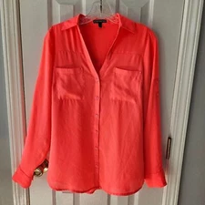 Express Hot Pink Button down top size Small
