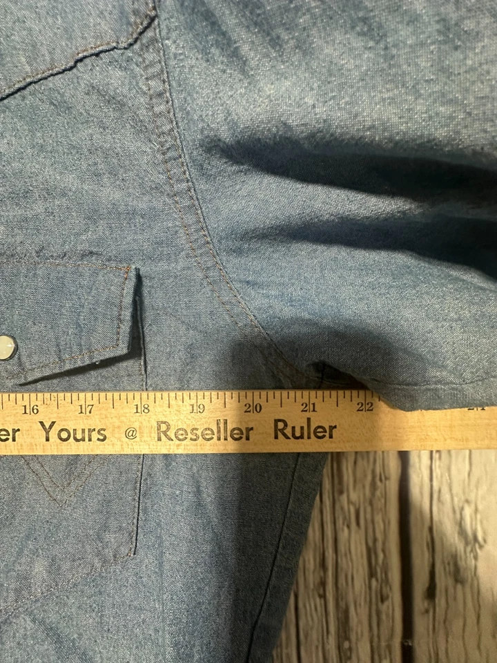Camisa informal de trabajo vintage Wrangler Pearl Snap Denim para hombre grande occidental Foto 3 de 4