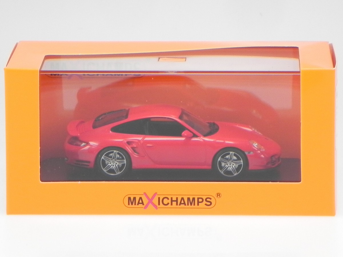 Porsche 911 997 Turbo 2006 red diecast modelcar 940065201 Porsche 911 997 Turbo 2006 red diecast modelcar 940065201