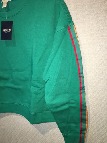 JUNIORS SIZE SMALL FOREVER 21 GREEN LONG SLEEVE PULL OVER ATHLETIC SWEATSHIRT - Picture 3 of 10