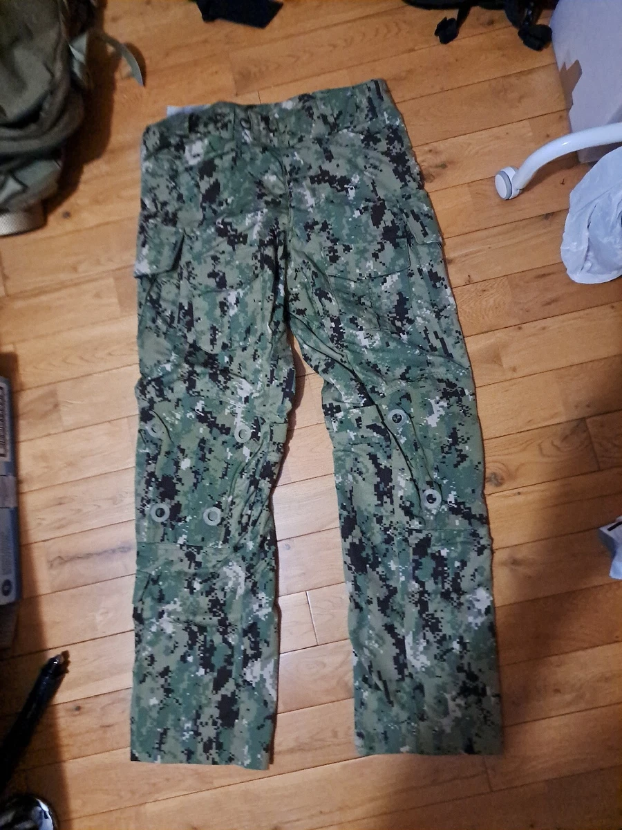 Patagonia AOR2 PCU Level 5 L5 Pants, Medium Regular Navy SEAL NSW
