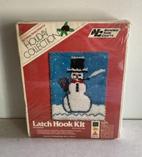 Vintage SNOWMAN Latch Hook Kit 1980 National Yarn Crafts #X910 NIB 18" x 24"