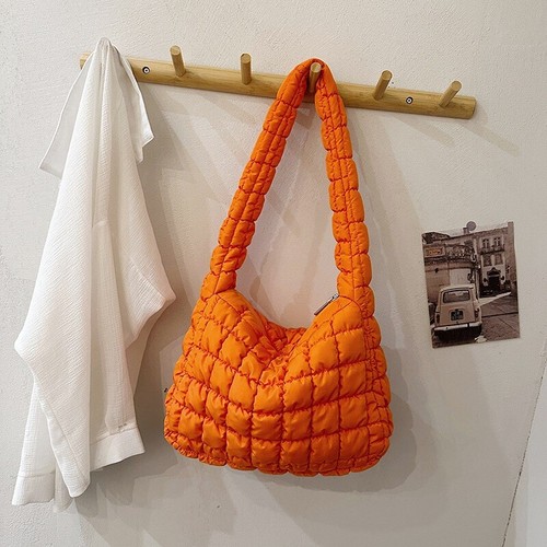 Bubble Cloud Puff plissierte grüne Damen-Schultertasche - Umhängetasche, weiche Tasche - Bild 12 von 15