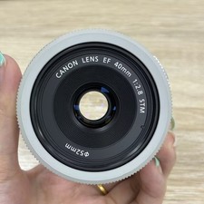 Canon EF 40mm F/2.8 STM Pancake Lens