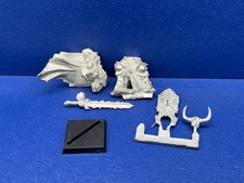 RAR! Archaon on foot des Chaos - Gamesday 2004 METALL