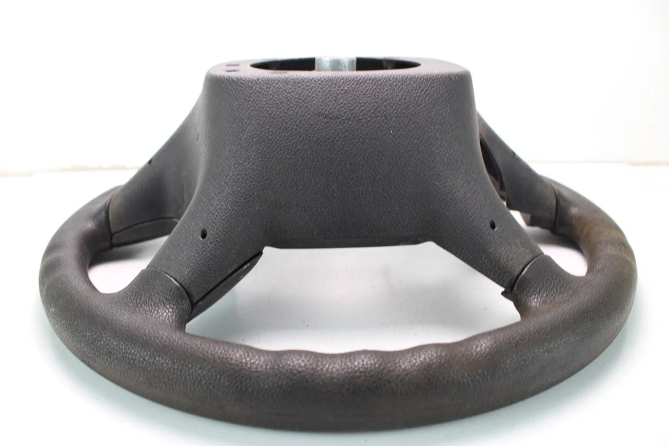 2014 CHEVROLET SUBURBAN 1500 LEFT SIDE STEERING WHEEL W/O CRUISE SWITCH OEM - Image 3 of 4