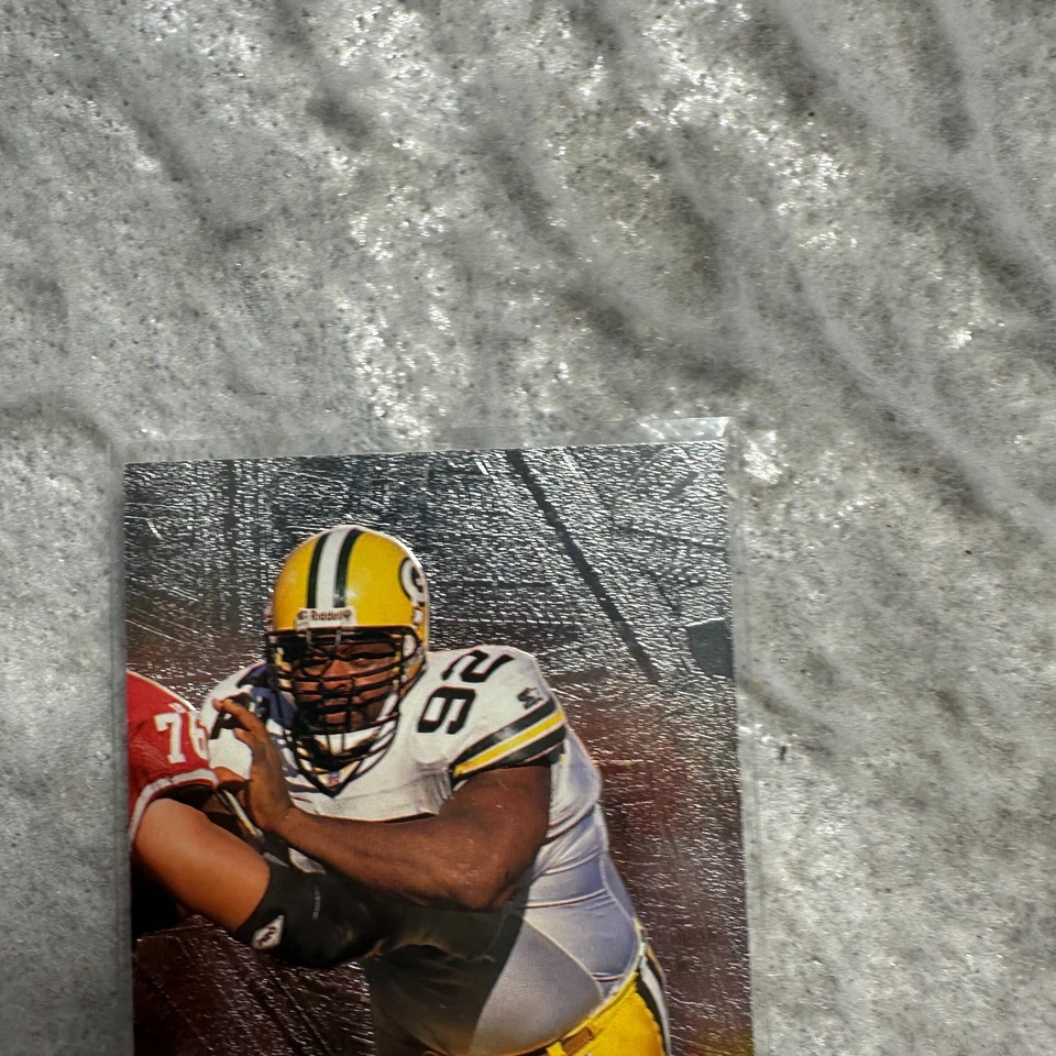 1996 Fleer Metal Base Card Reggie White #46 Green Bay Packers - Image 4 of 4