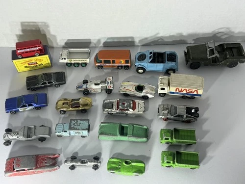 VINTAGE Lot Midgetoy/Hot Wheels/Matchbox/ Tootsie toy  Imperial Cars & Trucks
