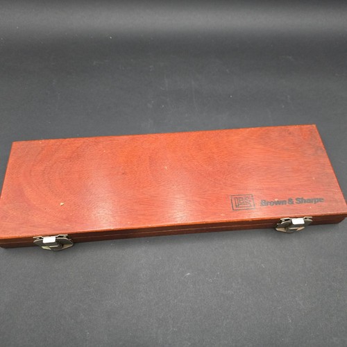 Vintage Brown & Sharpe Micrometer Depth Gage Tool with wood box USA Made AS IS - Picture 8 of 8