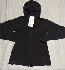 Lululemon Mist Over Windbreaker, Size: 6, Color: Black. LW4BSRS