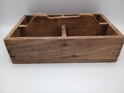 Vtg Wooden 4 Section Tool Garden Box Rustic Primitive Tote Carrier Caddy Tray