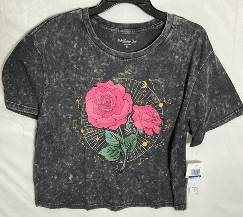 Juniors Rebellious One Rose Graphic Crewneck T-Shirt XL Black - Picture 3 of 14