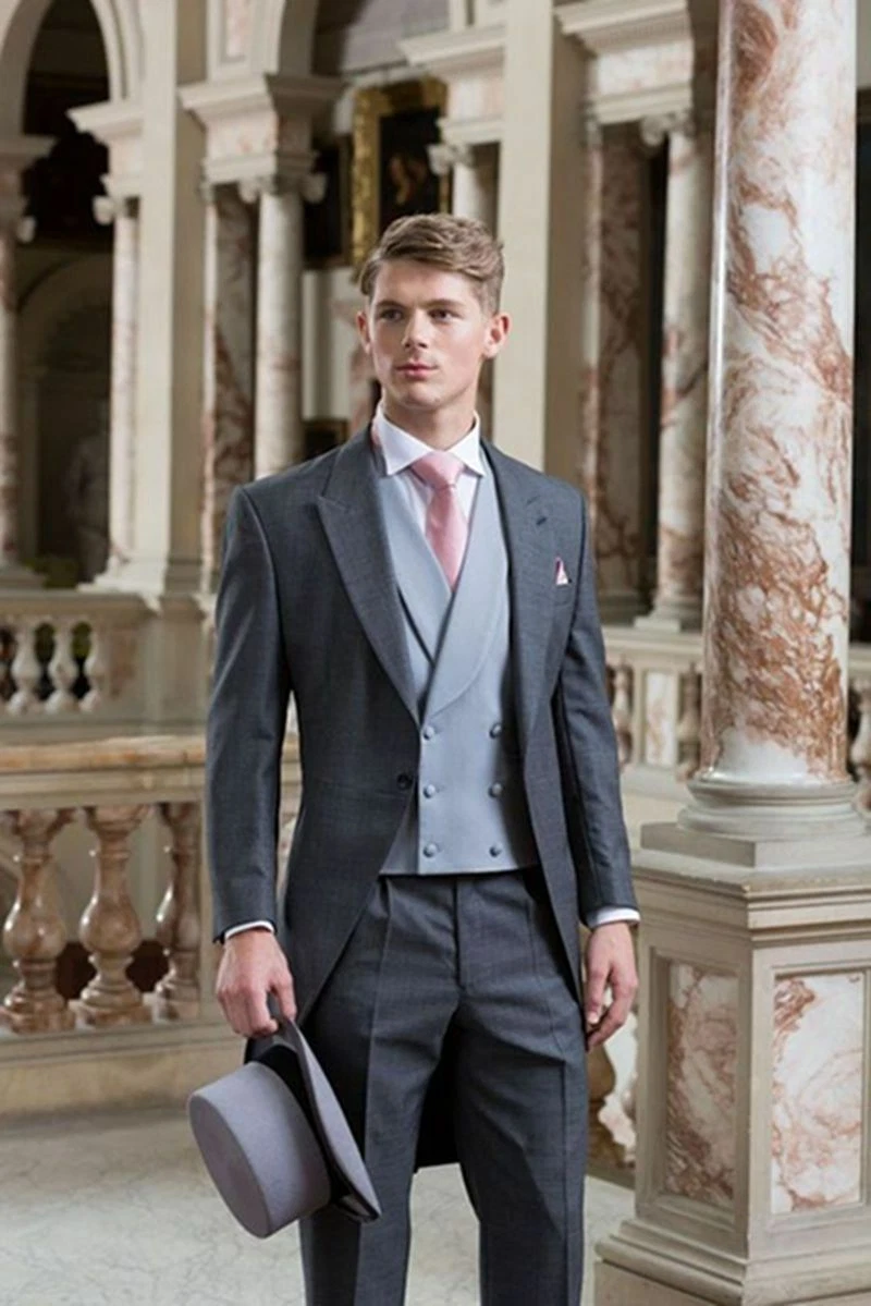 Dark Gray Men Tailcoat Suit Peak Lapel Formal Groom Tuxedo Wedding Suit Tailored