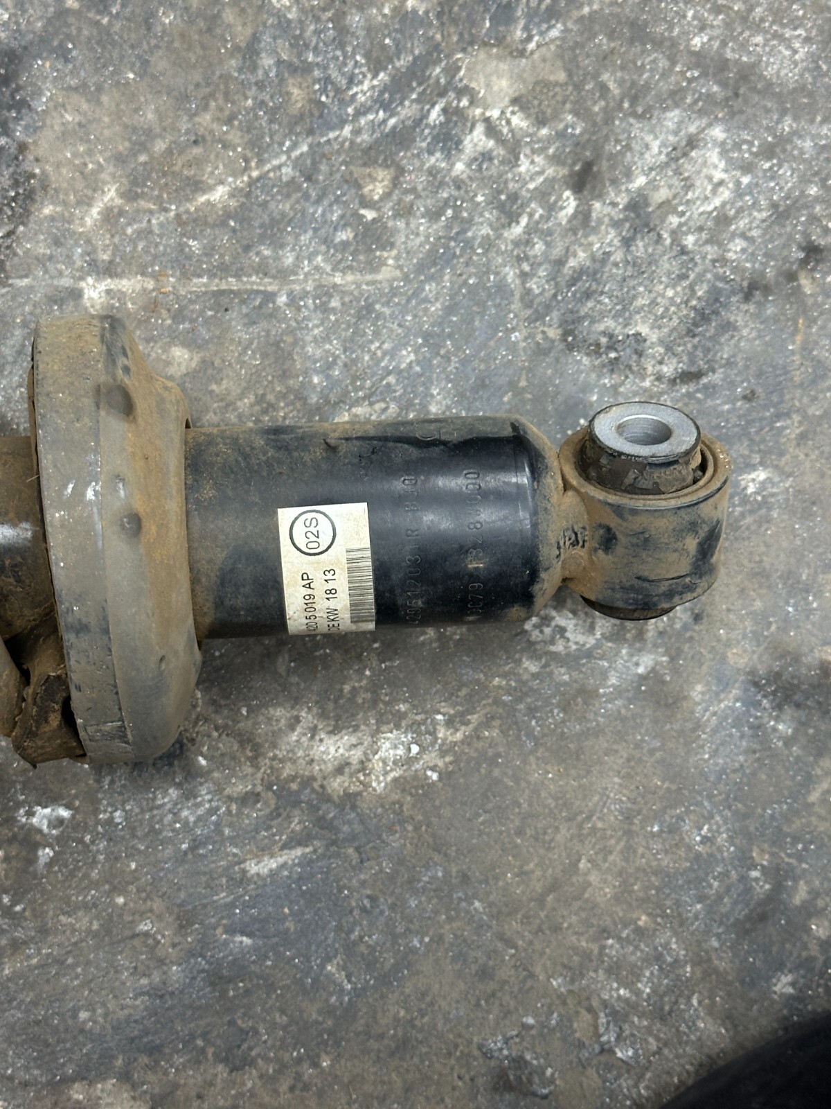2014 AUDI R8 V10 PLUS REAR RIGHT SHOCK STRUT DAMPER OEM 420 512 019 420512031