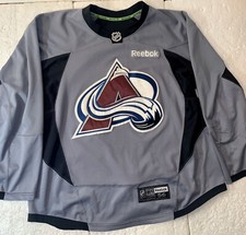 VTG Reebok Authentic NHL Colorado Avalanche Hockey Jersey SIZE 56 Practice/Alt