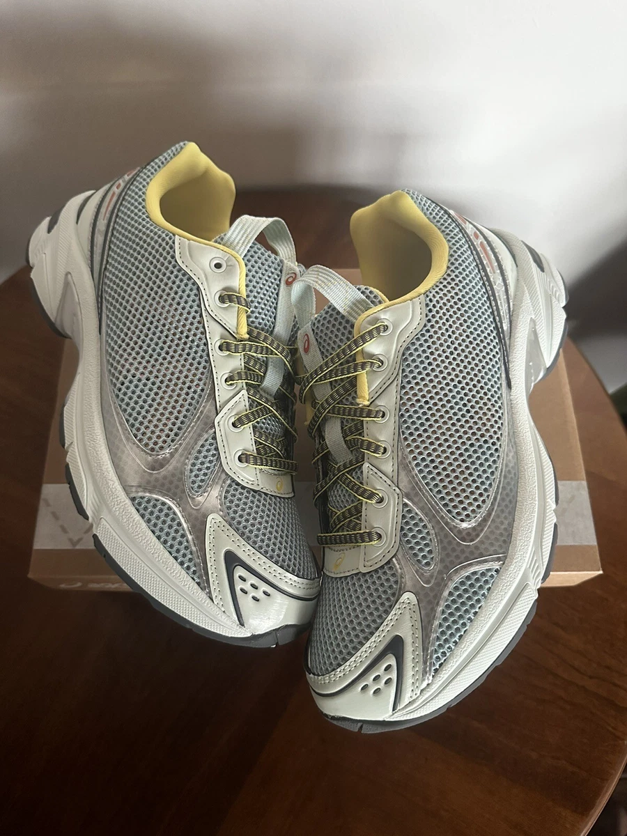 Kiko asics 2025 blue yellow