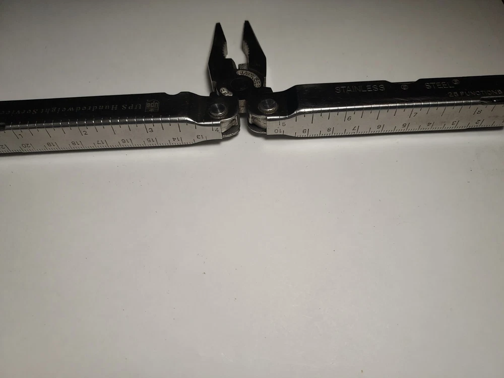 Multi Tool engraved UPS Hundredweight Service
