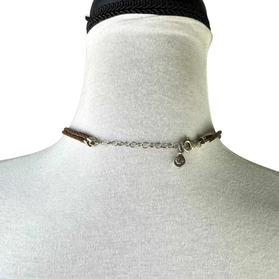 Collar Corto Studio Barse Gris Cuarzo Piedra Bronce Cuero Trenzado Foto 4 de 4