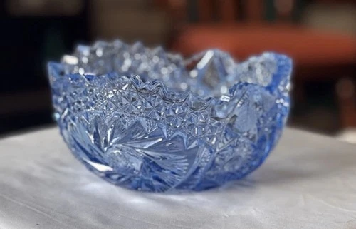 VNT L.E. Smith Comet In The Stars Ice Blue Carnival Glass Bowl Pre-loved MCM