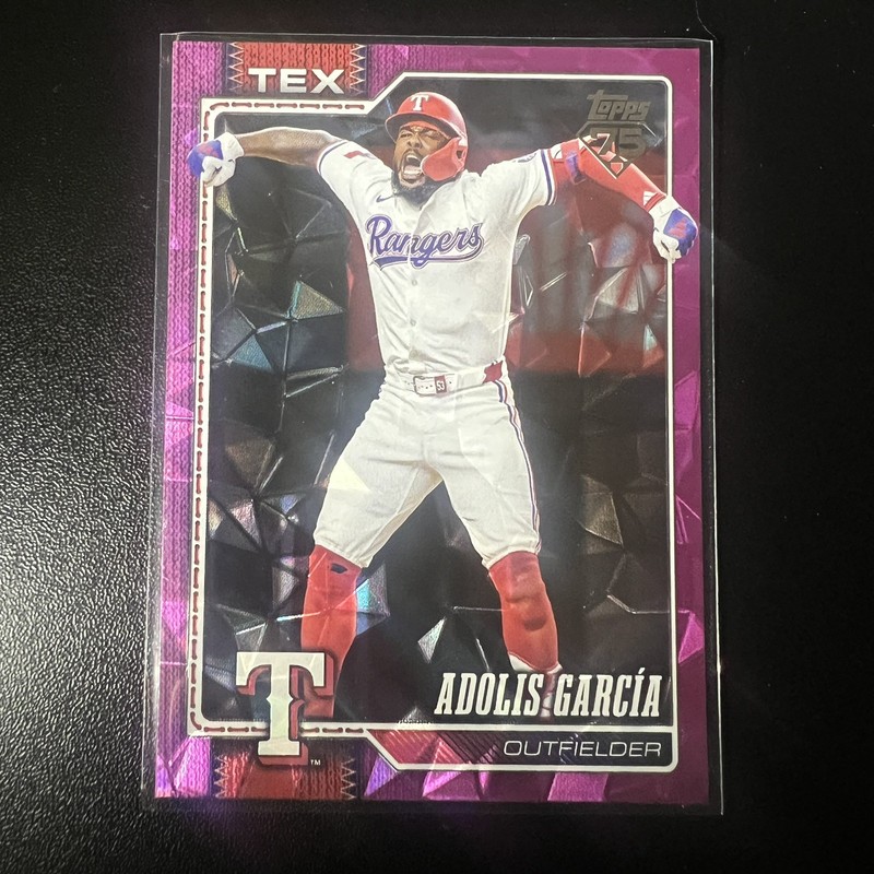 2026 Topps Series 1 Adolis Garcia Pink Foil Diamonte #318 Rangers