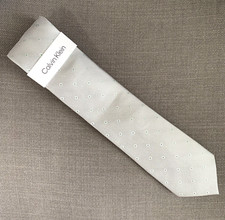Calvin Klein Men's Neck Tie Grey/Silver Geo Green Dot Silk Blend MSRP 69.50