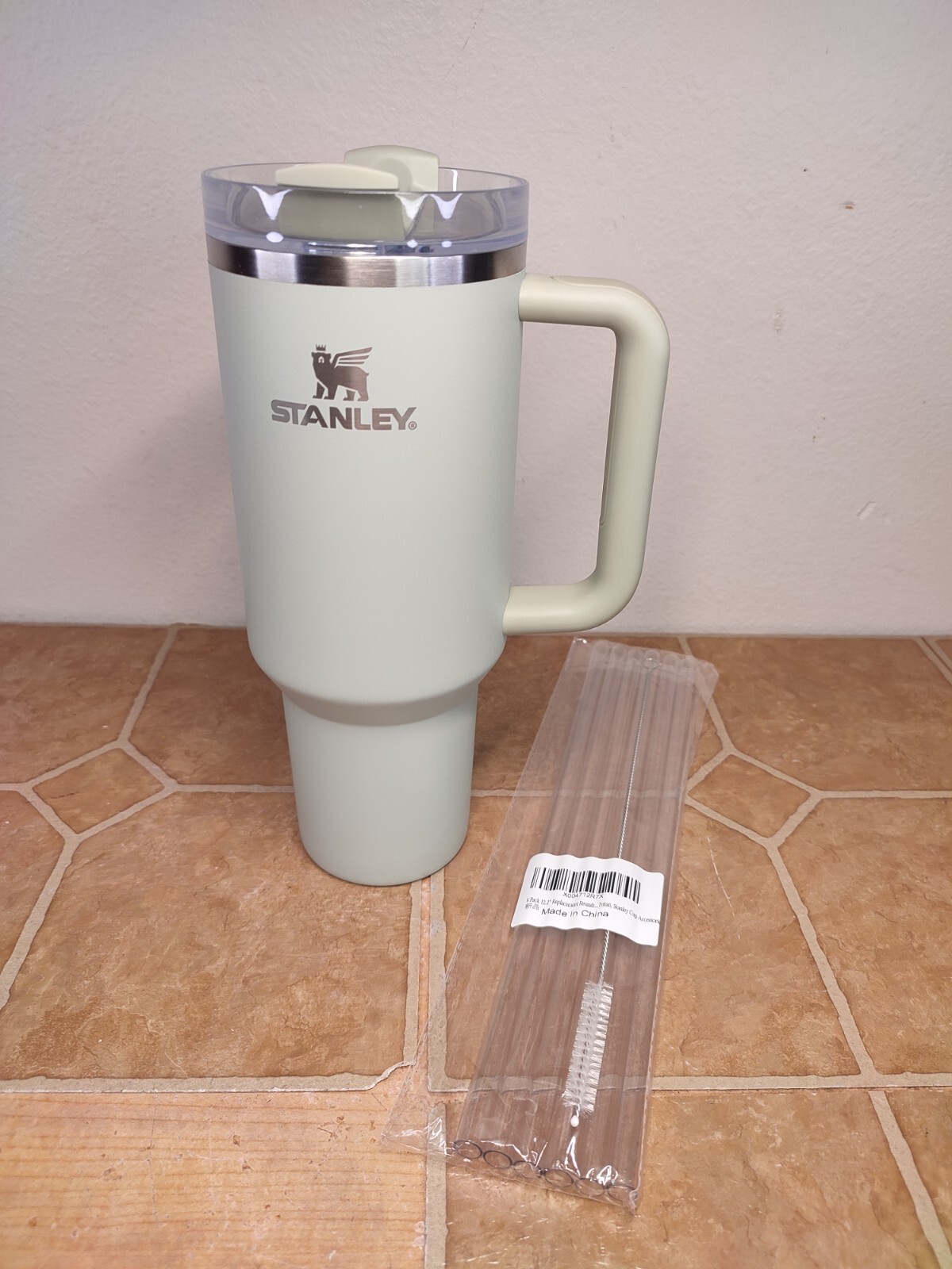 Stanley Cup Tumbler 40oz Quencher Light Green 