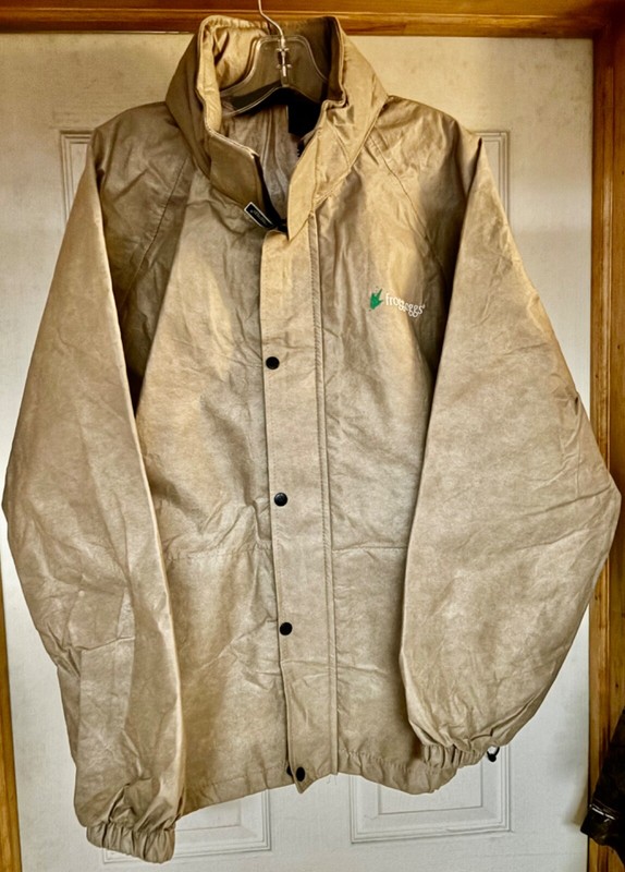 Adult LG NEW NWOT FROGG TOGGS Sport Jacket Wet Weather Boating Fishing Gear