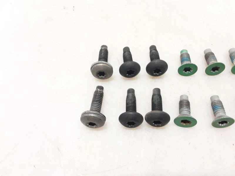 吉普 TJ 牧马人原始设备制造商挡风玻璃铰链 PGL 电动石灰绿色 1997 - 2006 120212 — 第 2/4 张图片