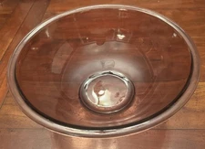 Pyrex 325 Large 2.5 L Cranberry Glass Nesting Mixing Bowl