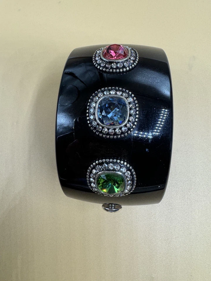 Brighton 大号铰边黑色火花树脂磁性施华洛世奇水晶手链 — 第 3/4 张图片