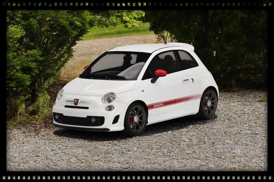 1:18 Top Speed Abarth 595 Gara White/Red TS0397 New - Image 2 of 4