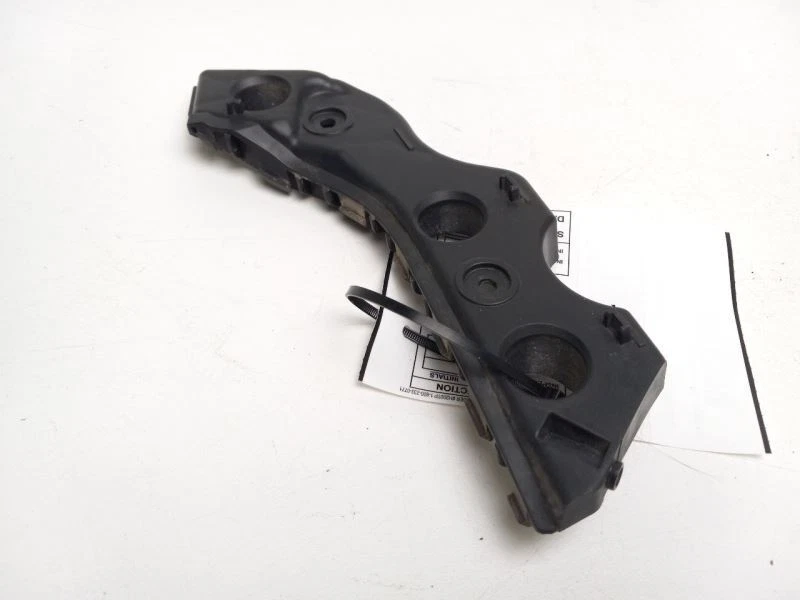 Volkswagen CC 2010 parachoques delantero soporte OEM 41902 Foto 2 de 4