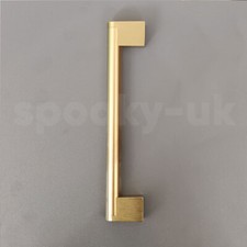 Boss Bar Kitchen Cupboard Cabinet Door Handle Black and Stainless Steel Handles