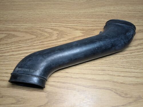Air Intake Tube - 1982 Volkswagen Rabbit Cabriolet - Bosch CIS 067133373 - USED