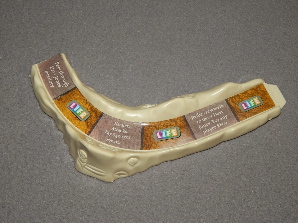 Game of Life Pirates of the Caribbean 2005 Dead Mans Chest 42941 Rocky Channel C - Image 2 of 4