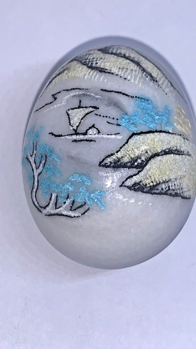 2 SOLID QUARTZ HAND CARVED AND Hand PAINTED MARBLE EGGs - Picture 8 of 15